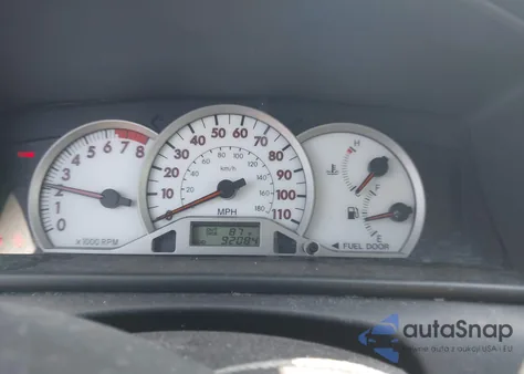 2005 Toyota Corolla Ce/Le/S z USA, uszkodzony, nr VIN 1NXBR32E05Z475944